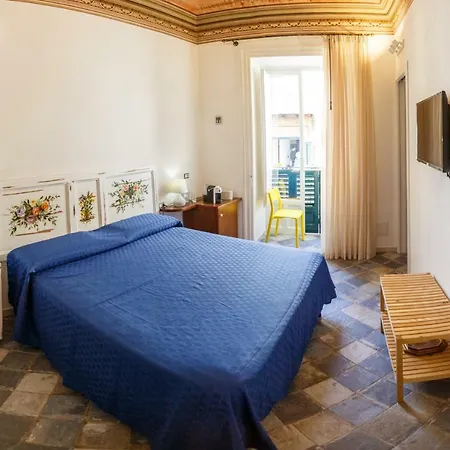 Πανσιόν Casa Don Luigi Cefalù